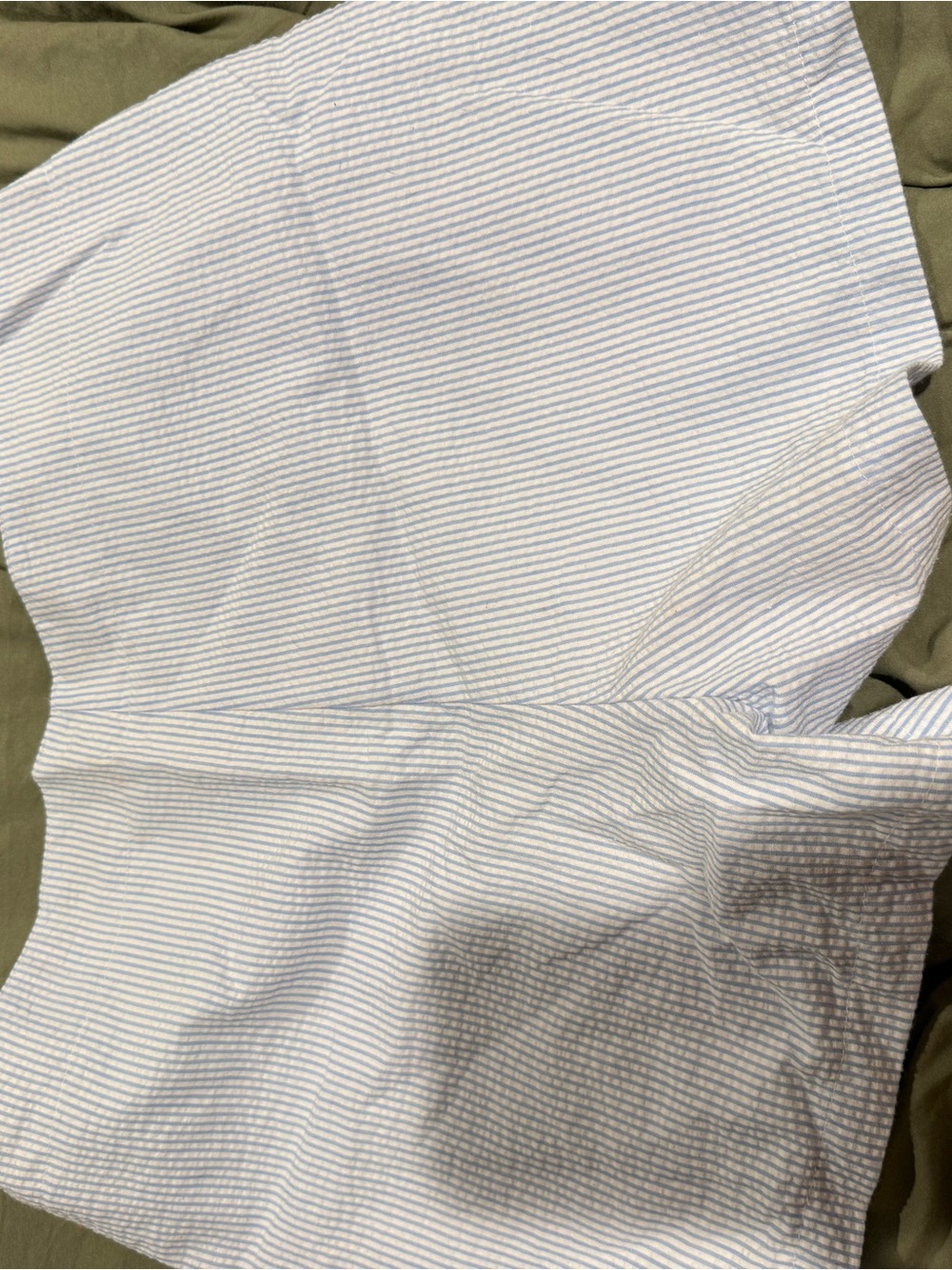 Women’s Casual Button-Down Shirt in Light Blue and White Stripe